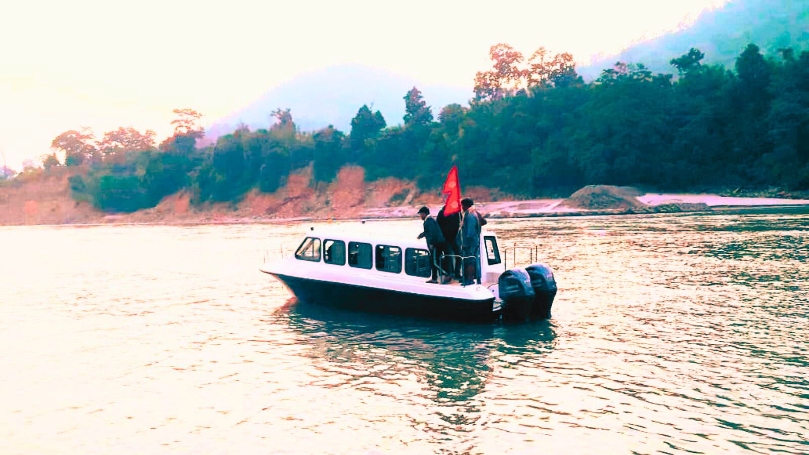 Jet boat blastkhabar (2)