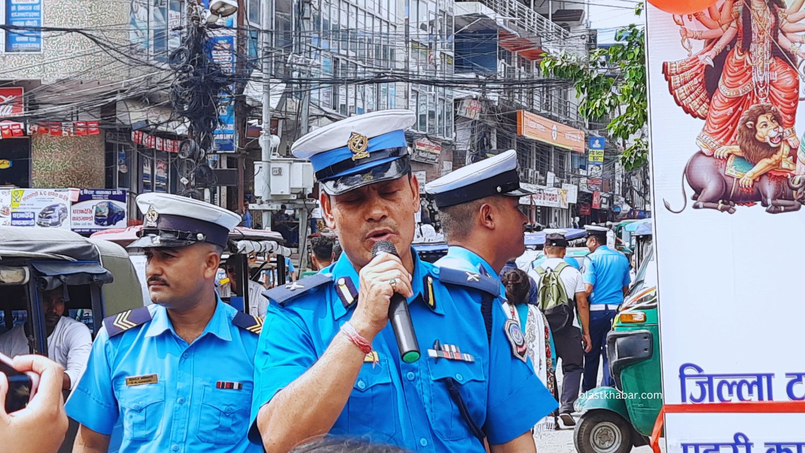 Traffic Police Help Desk (2)