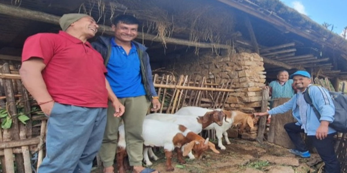 बाख्रापालक कृषकलाई अनुदान